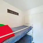 Joli Avec Terrasse Et Parking Proche - Fr-1-770-46